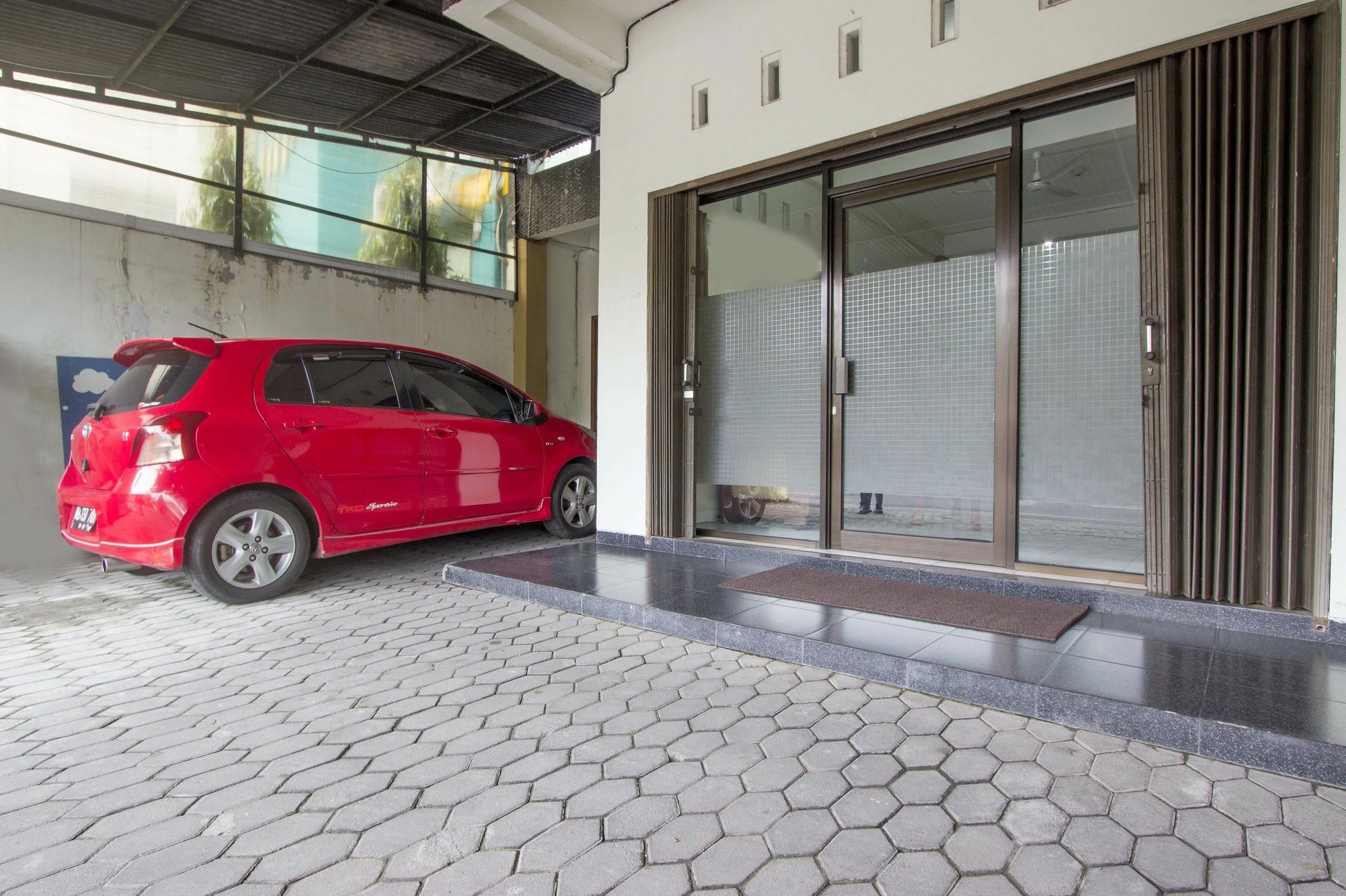 Reddoorz @ Rejowinangun Kota Gede Hotel Baturetno Exterior foto