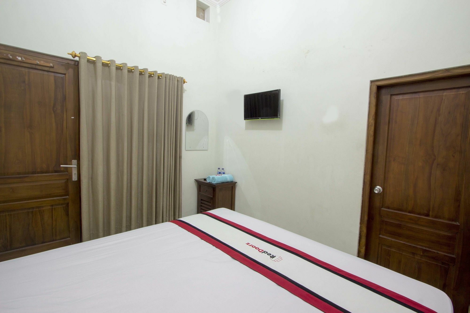 Reddoorz @ Rejowinangun Kota Gede Hotel Baturetno Exterior foto